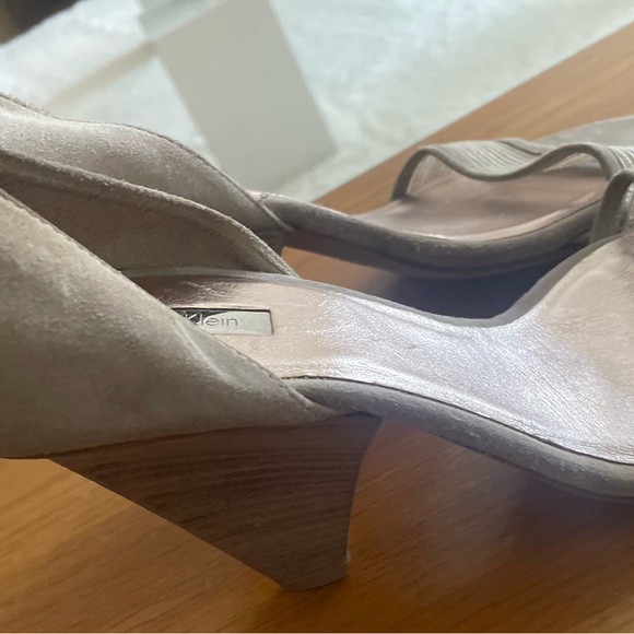 Calvin Klein sandals beige size 8 - Picture 5 of 5